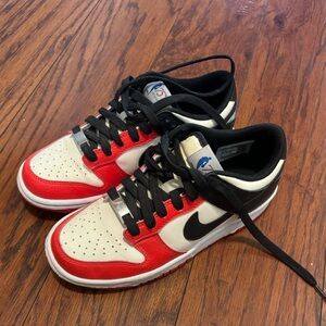low dunks size 5.5 women’s